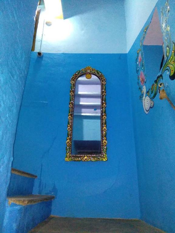 Yogi Lodge พาราณสี ภายนอก รูปภาพ